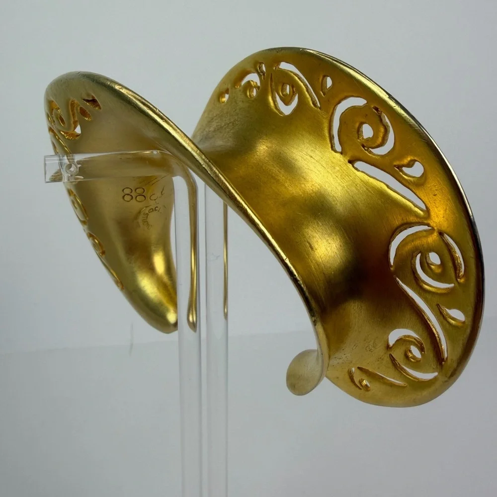 Clara Kasavina studio vintage  crescent shape cuff bracelet
